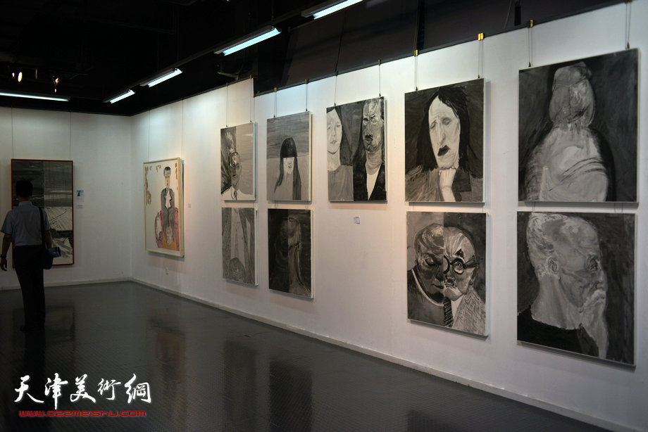 天津美术学院中国画系2013届本科毕业生作品展。