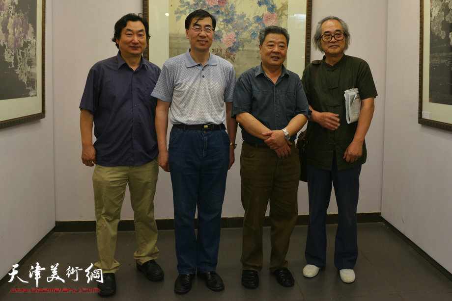 “和·心象”—王其华等五位书画家联展新作。