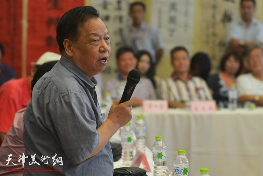 “翰墨情缘”二宫师友联谊座谈会暨杜明岑从艺60年纪念活动举行，图为张浦生。