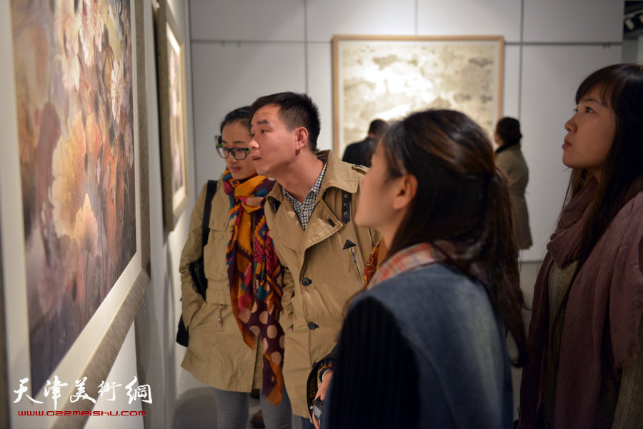 《行者无疆——中国当代水墨名家邀请展》11月5日在天津美术馆开幕。图为展览现场。