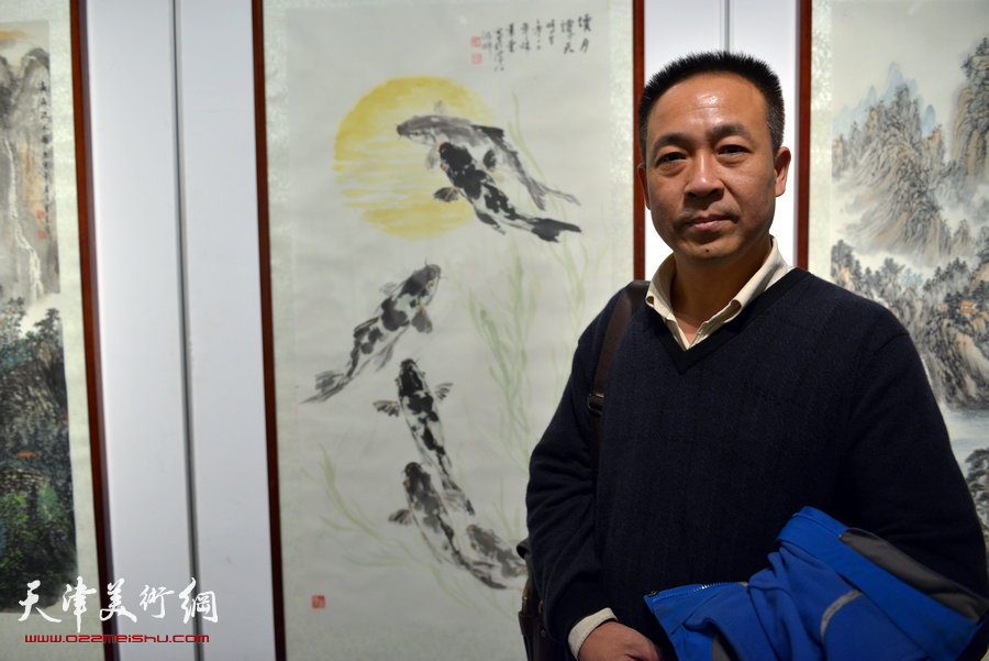 “津门画语”津门书画院第四届年展1月7日开幕，图为王景奎在画展上。