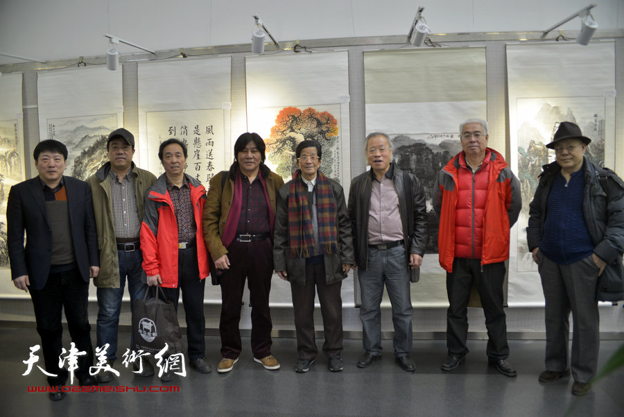 “津门风韵”天津名家书画作品巡回展在津开幕